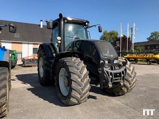 Tracteur agricole Valtra S293 - 1