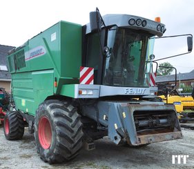 Moissonneuse batteuse Fendt 8300 AL - 1