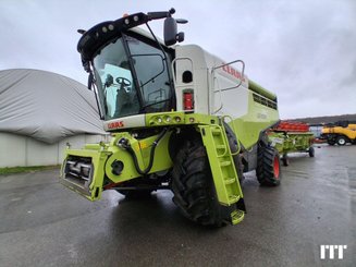 Moissonneuse batteuse Claas LEXION 760 - 1