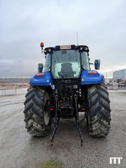 Tracteur agricole New Holland T5.120 - 2