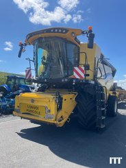 Moissonneuse batteuse New Holland CR 9.80 - 1