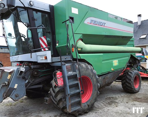 Moissonneuse batteuse Fendt 8300 AL - 1