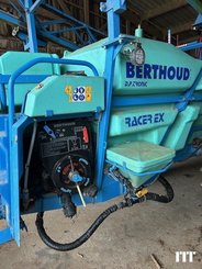 Pulvérisateur traîné Berthoud RACEP DP TRONIC - 3