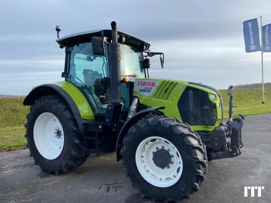 Tracteur agricole Claas ARION 530 - 1