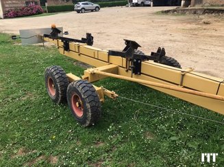 Moissonneuse batteuse New Holland TX 66 - 16