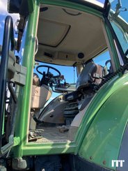 Tracteur agricole Fendt FENDT 828  VARIO - 4