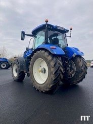 Tracteur agricole New Holland T7.225 AC - 3