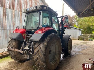 Tracteur agricole Massey Ferguson 5613 - 10