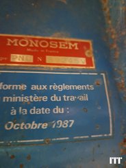 Semoir monograine Monosem NG PLUS 4 - 5
