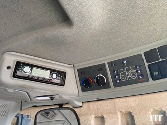 Tracteur agricole Claas ARION 530 - 6