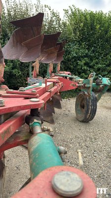 Charrue Kverneland LS 100-200-5 - 1