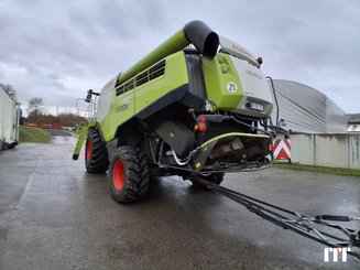 Moissonneuse batteuse Claas LEXION 760 - 2