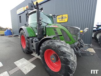 Tracteur agricole Fendt 716 - 1