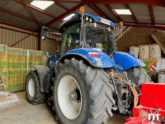 Tracteur agricole New Holland T7.245 AC - 3