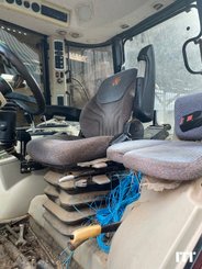 Tracteur agricole Massey Ferguson 5613 - 7