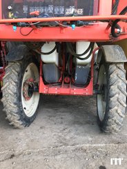 Pulvérisateur traîné Kuhn TC 3200 - 4