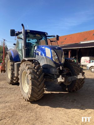 Tracteur agricole New Holland T7.210 AC - 1