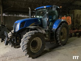 Tracteur agricole New Holland T7050 - 2