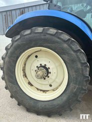 Tracteur agricole New Holland T7.235 SWII - 5