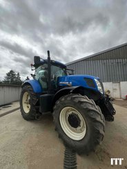 Tracteur agricole New Holland T7.235 SWII - 1