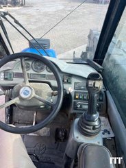 Chariot élévateur télescopique New Holland LM 435 - 5