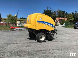 Presse à balles rondes New Holland ROLLBELT 180 - 1