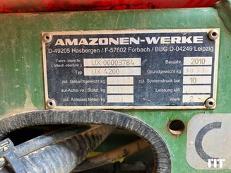 Pulvérisateur traîné Amazone UX 4200 - 3