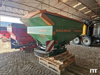 Distributeur d'engrais Amazone ZAM MAXIS 2500 - 5