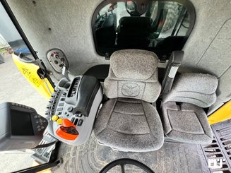 Moissonneuse batteuse New Holland CX 8090 - 12