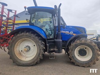 Tracteur agricole New Holland T7.230 - 2