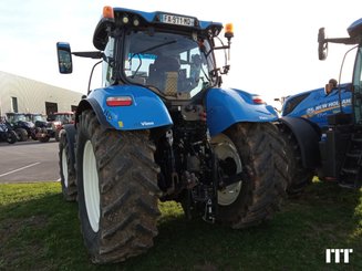 Tracteur agricole New Holland T7.210 AC - 3