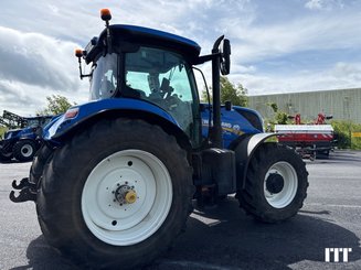 Tracteur agricole New Holland T7.225 AC - 2