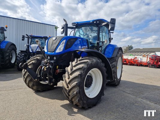Tracteur agricole New Holland T7.270 - 1