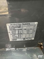 Chariot élévateur télescopique New Holland TH7.37 - 10