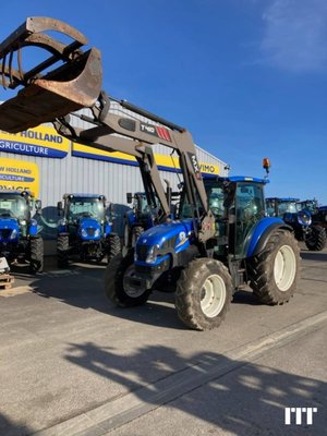 Tracteur agricole New Holland T5.115 - 1