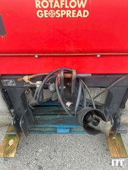 Distributeur d'engrais Vicon ROTAFLOW GEOSPRAY - 4