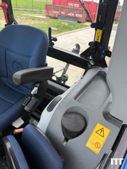 Tracteur agricole New Holland T5.120 - 9