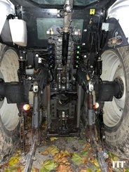 Tracteur agricole Valtra T213 - 2