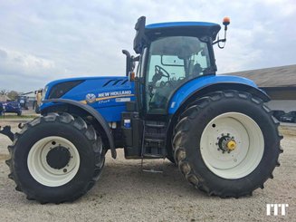 Tracteur agricole New Holland T7.215 S - 1