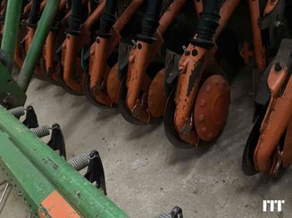 Combiné de semis Amazone ADP 403 - 5