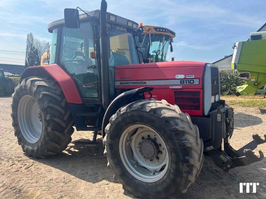 Tracteur agricole Massey Ferguson 8110 - 1
