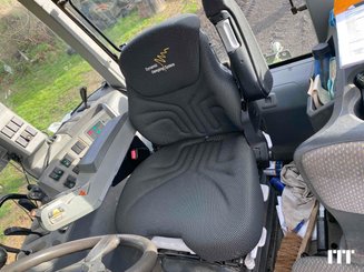 Tracteur agricole Claas AXION 810 - 10