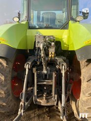 Tracteur agricole Claas AXION 810 - 4