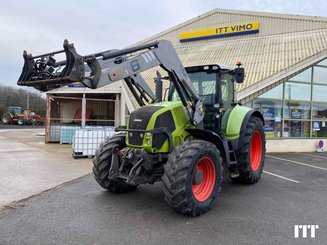 Tracteur agricole Claas AXION 810 - 1