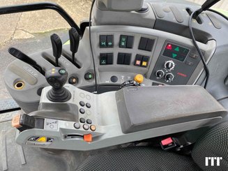 Tracteur agricole Claas AXION 810 - 8