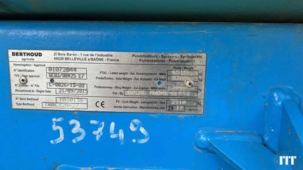 Pulvérisateur traîné Berthoud TRACKER 3200 - 4