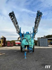 Pulvérisateur traîné Berthoud TRACKER 3200 - 2