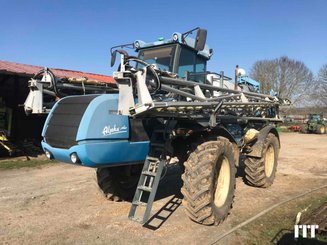 Pulvérisateur automoteur Evrard ALPHA 4100 - 1