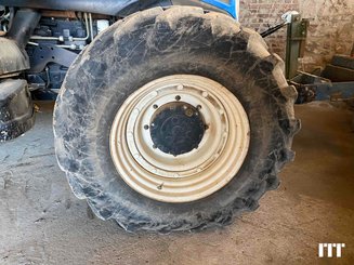 Tracteur agricole New Holland T7040 - 6