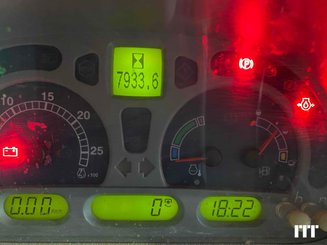Tracteur agricole New Holland T7040 - 12